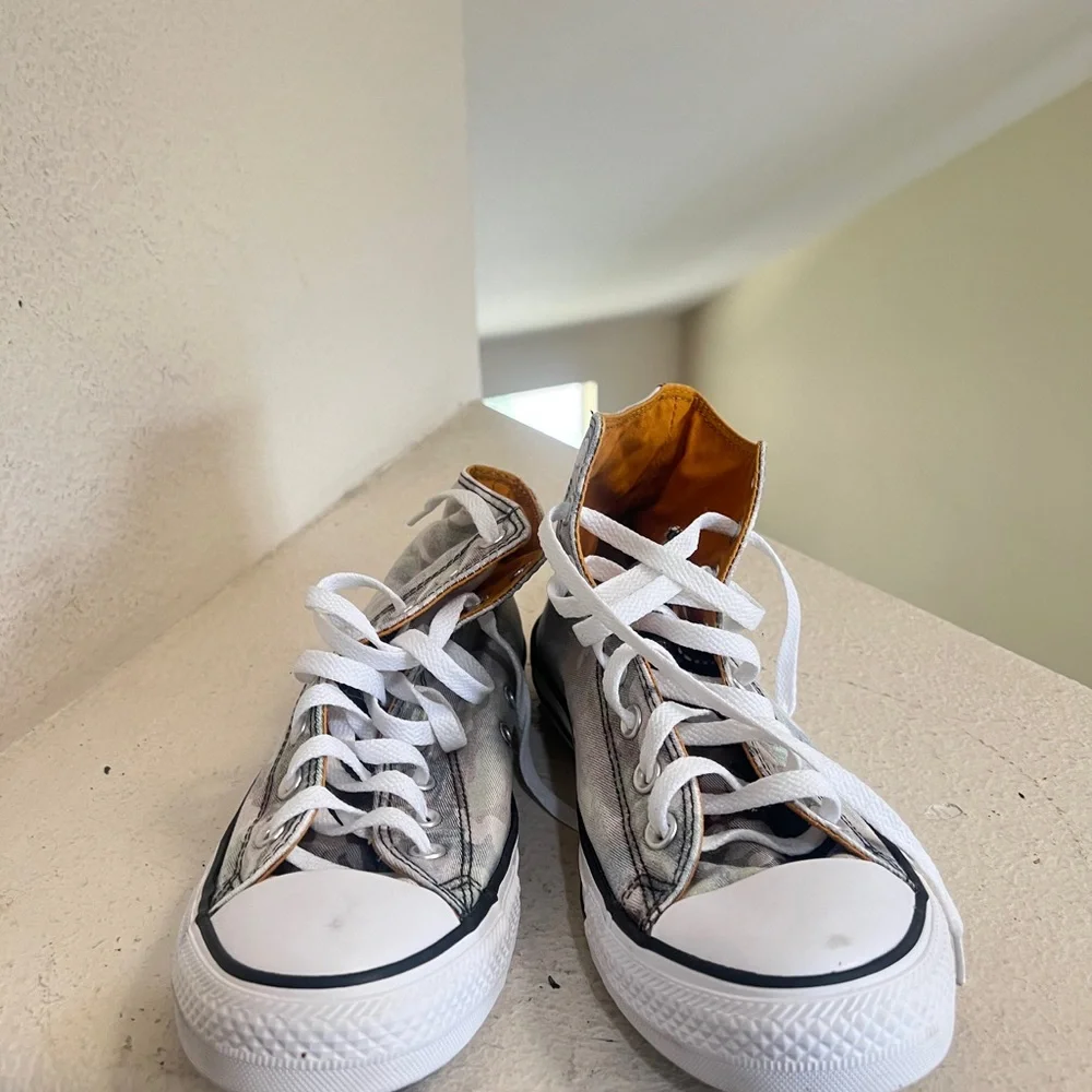 Converse questions leave